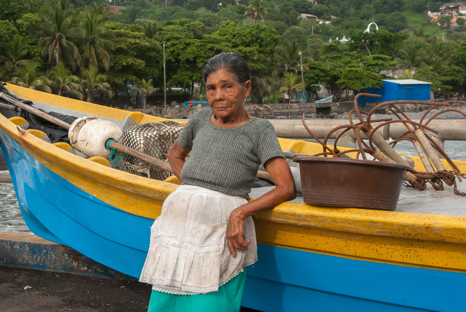 Pescadoras mantém a cultura artesanal e mostram sua força na atividade