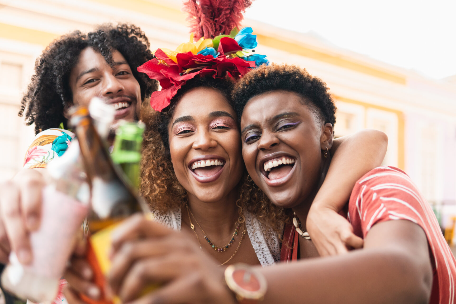 De onde vem a cerveja e a cachaça que você bebe?